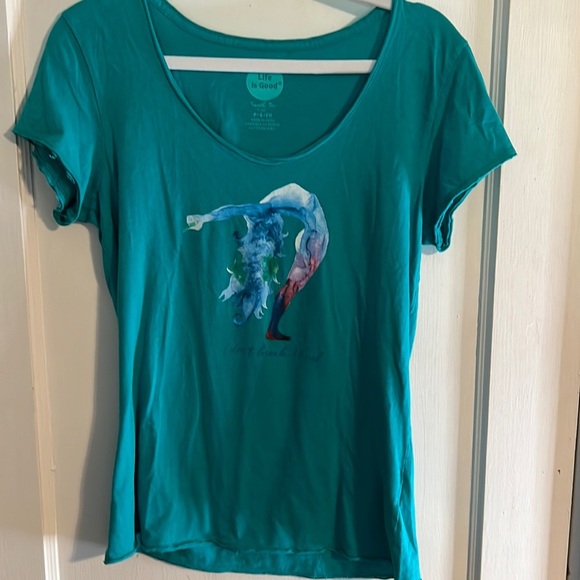 Life Is Good Tops - Life Is Good Shirt “I bend I don’t break” size Small